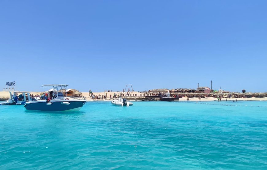 Paradise Island Tour – Hurghada Travel VIP